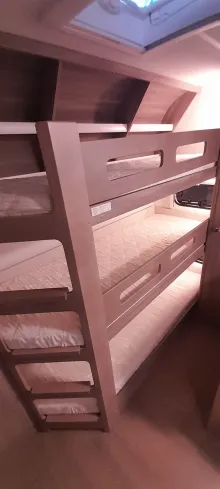 Fahrzeugbild Hobby Excellent Edition 560 KMFe -Kinderbett 3-stöckig #19