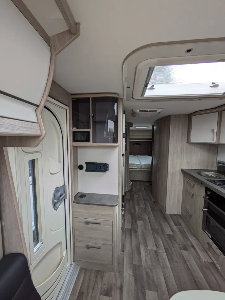 Fahrzeugbild Kabe Imperial 780 DGLE KS Panoramafenster/City-W/2,65t #6