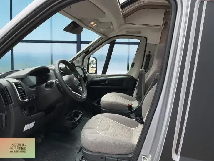 Fahrzeugbild Malibu Van first class - two rooms 640 LE RB Top! Fiat #7