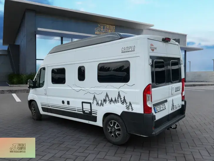 Fahrzeugbild Bürstner Campeo Black Forest C 600 #16