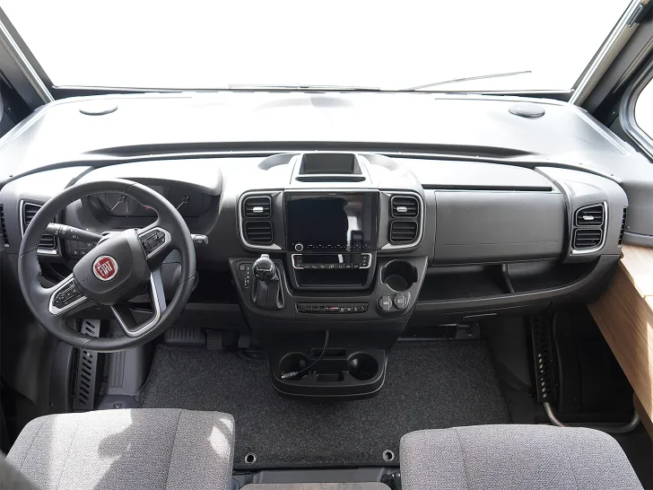 Fahrzeugbild Dethleffs ALPA I 6820-2 #3