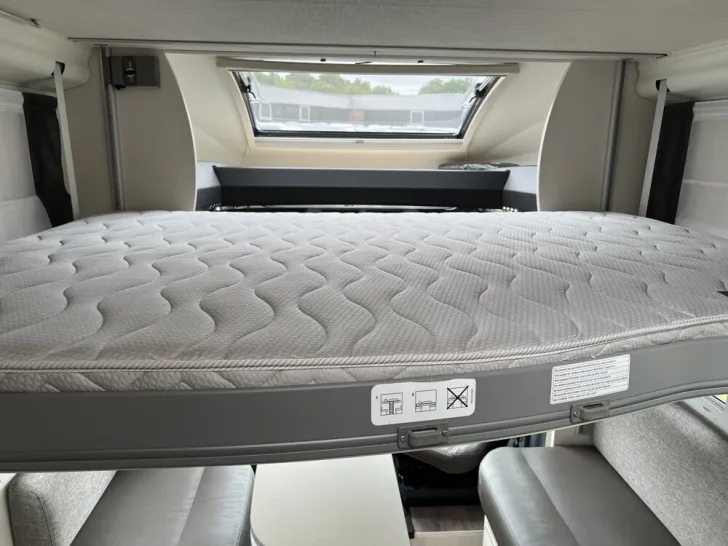 Fahrzeugbild Challenger Mageo 290 #12