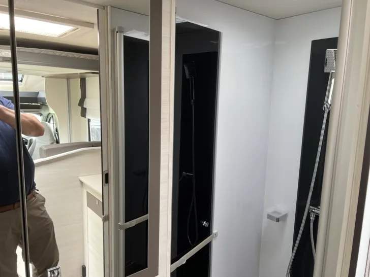 Fahrzeugbild Challenger Mageo 290 #15