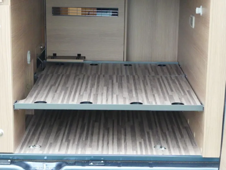 Fahrzeugbild Malibu Charming two rooms GT skyview 640 LE RB #17