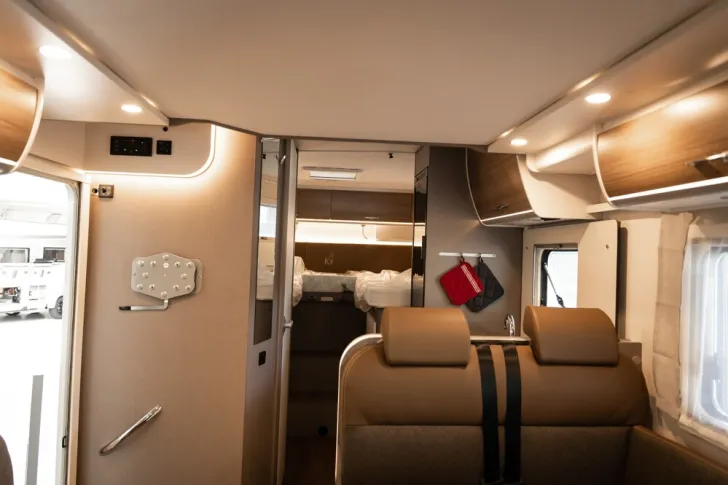 Fahrzeugbild Etrusco T 7300 SB #9