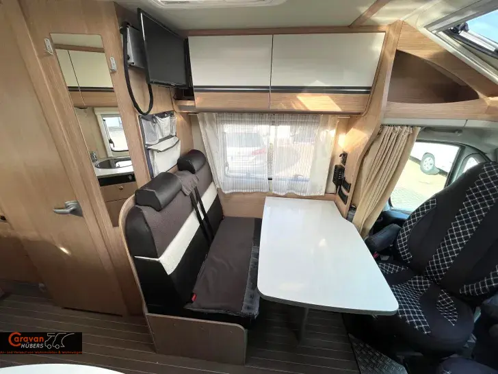 Fahrzeugbild Sunlight T 66 #11