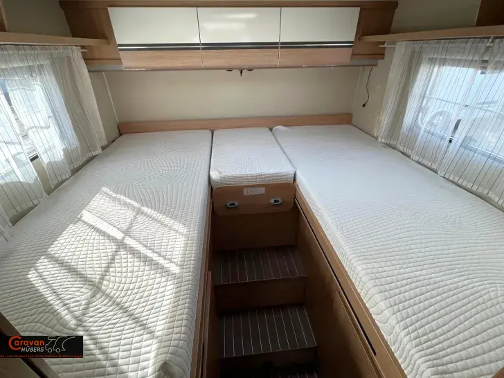 Fahrzeugbild Sunlight T 66 #14