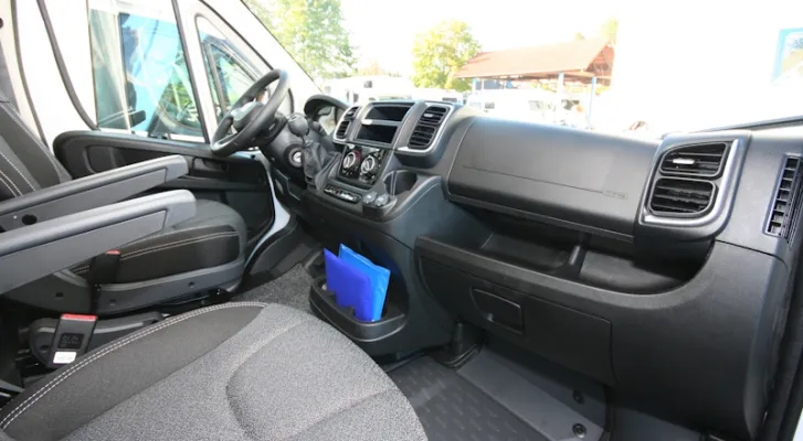 Fahrzeugbild Carado Camper Van 541 PRO #8