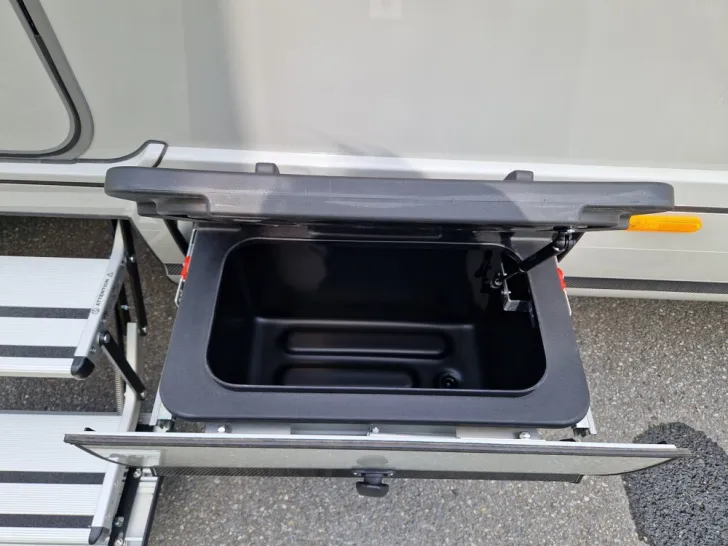 Fahrzeugbild Niesmann + Bischoff iSmove 6.9 E #10