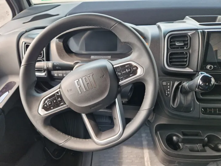 Fahrzeugbild Niesmann + Bischoff iSmove 6.9 E #14