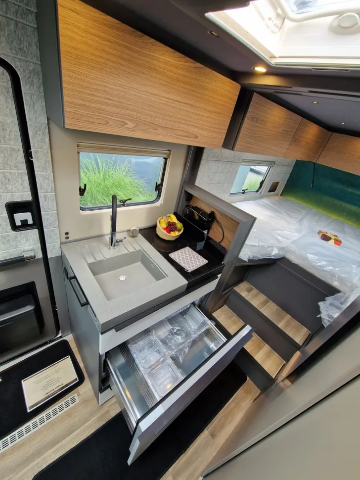 Fahrzeugbild Niesmann + Bischoff iSmove 6.9 E #25