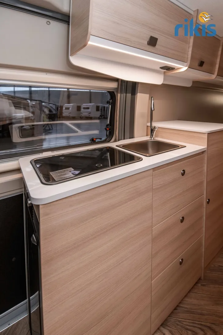 Fahrzeugbild Chausson Van First Line V697 #11