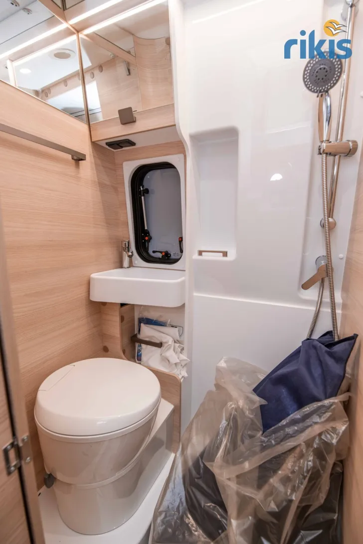 Fahrzeugbild Chausson Van First Line V697 #15