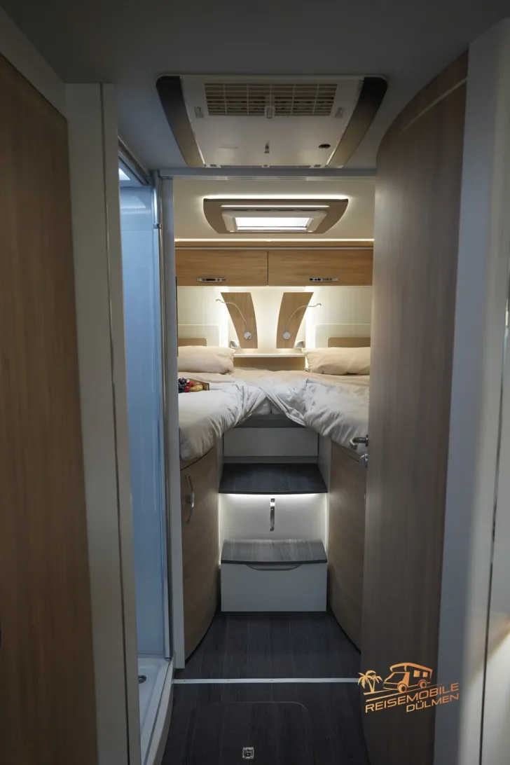 Fahrzeugbild Frankia Platin I 8400 GD Platin 5,5 #18