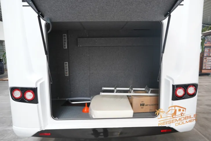 Fahrzeugbild Frankia Platin I 8400 GD Platin 5,5 #20