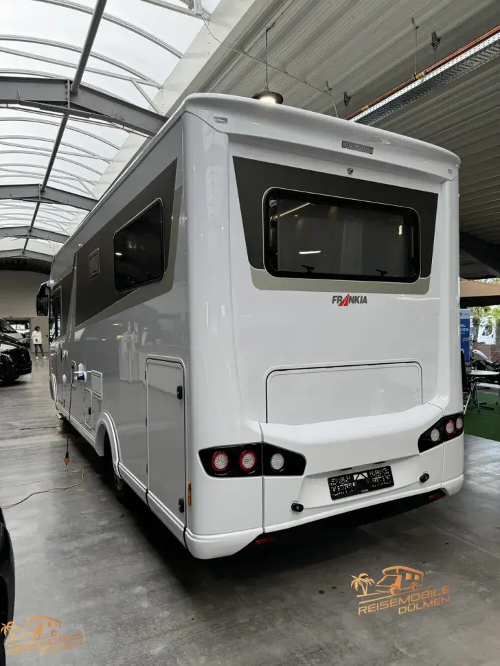 Fahrzeugbild Frankia M-Line I 7400 Plus MBUX Solar #6