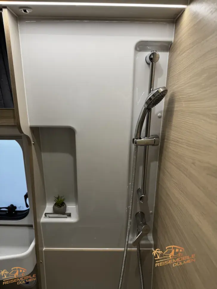 Fahrzeugbild Forster Vantasy FV636HB #18