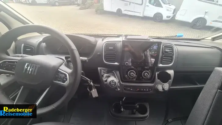 Fahrzeugbild Etrusco Camper Van 640 PB #4