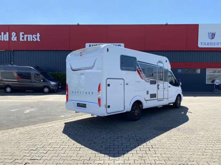 Fahrzeugbild Bürstner Lineo T 620 G #7