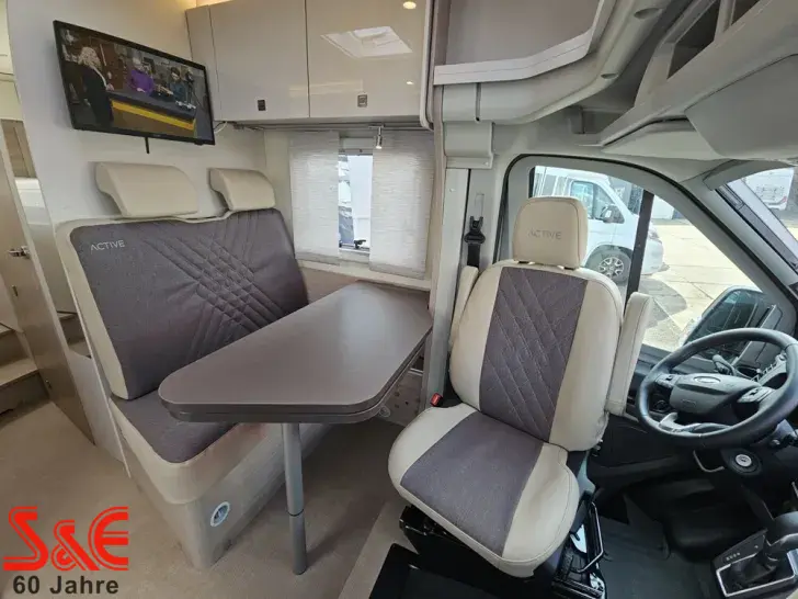 Fahrzeugbild Bürstner Lineo T 620 G #10