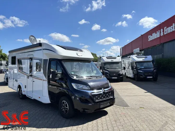 Fahrzeugbild Bürstner Limited T 727 G #1