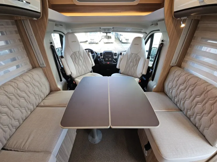 Fahrzeugbild Bürstner Limited T 727 G #10