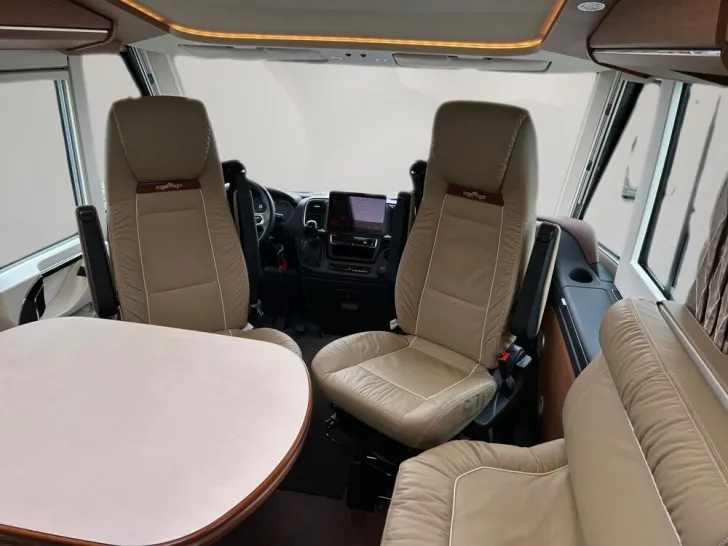 Fahrzeugbild Carthago chic c-line I 4.9 LE #11