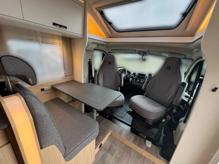 Fahrzeugbild Sunlight T 58 Automatik #8