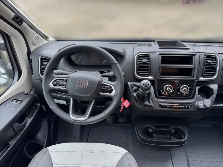 Fahrzeugbild Sunlight V 66 Adventure Edition #10