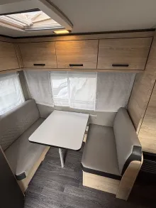 Fahrzeugbild Weinsberg CaraOne 390 QD MJ 2026! 1.350kg, Insektentür #7