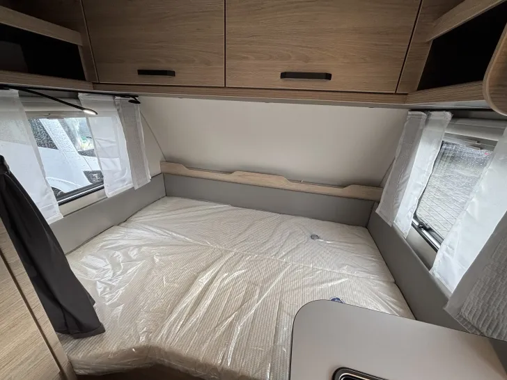 Fahrzeugbild Weinsberg CaraOne 390 QD MJ 2026! 1.350kg, Insektentür #8