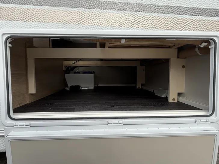 Fahrzeugbild Weinsberg CaraOne 390 QD MJ 2026! 1.350kg, Insektentür #14