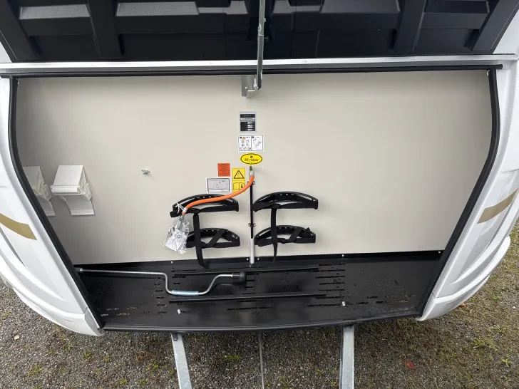 Fahrzeugbild Weinsberg CaraOne 390 QD MJ 2026! 1.350kg, Insektentür #15
