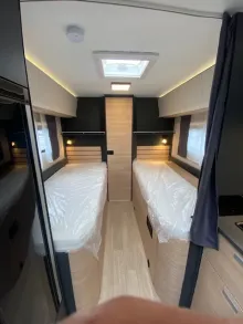 Fahrzeugbild Hobby MAXIA T 740 WE #9