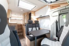 Fahrzeugbild Sunlight Adventure V 67S inkl. Bettenumbau Sitzgruppe #8