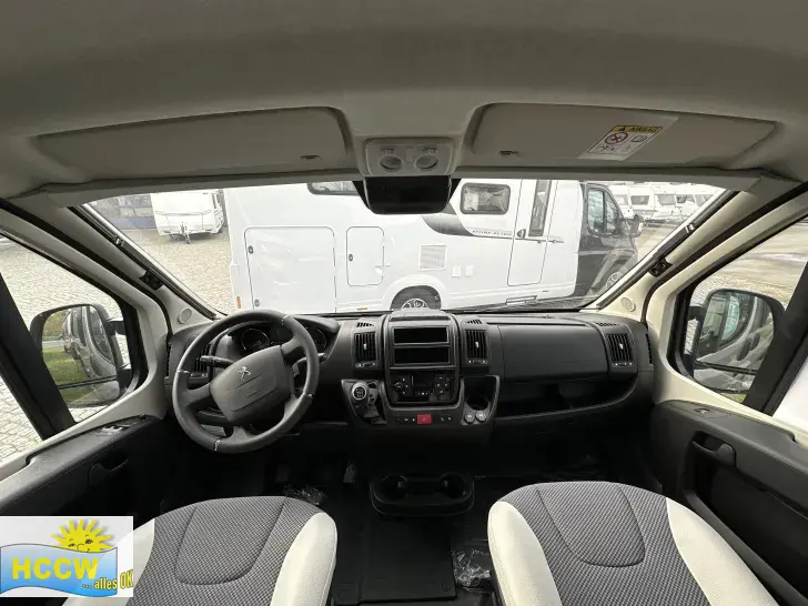 Fahrerhaus VanTourer 600 L 165 PS, Aufstelldach