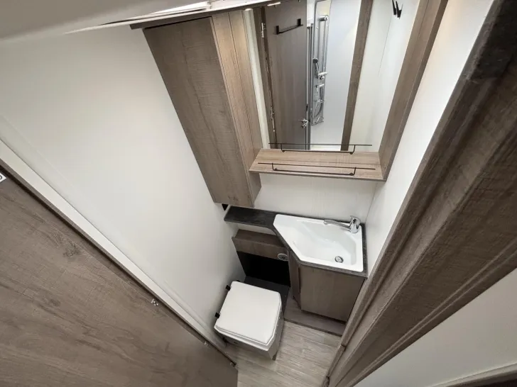 Fahrzeugbild Mooveo Tei 70EB SAT,TV,Solar,Lithium #25