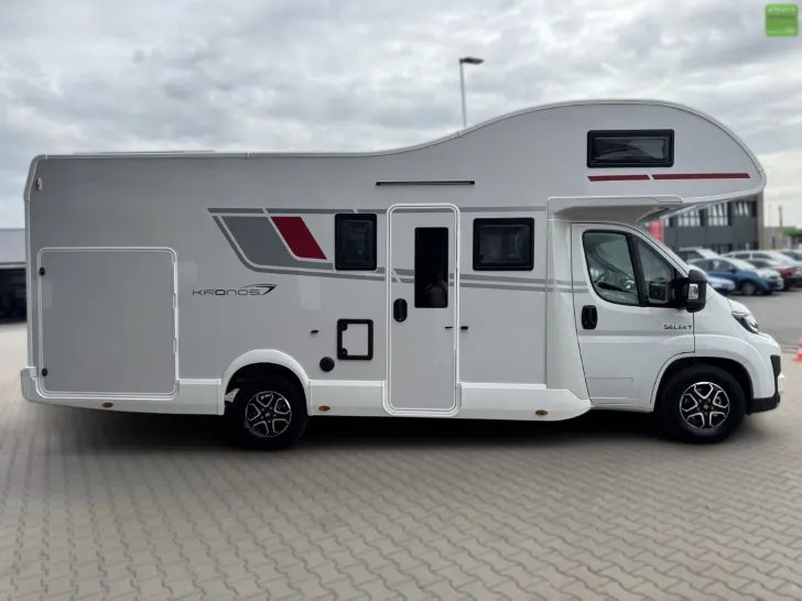 Fahrzeugbild Roller Team Kronos 290 M 4400kg 180PS Winter XXL-Garage #3