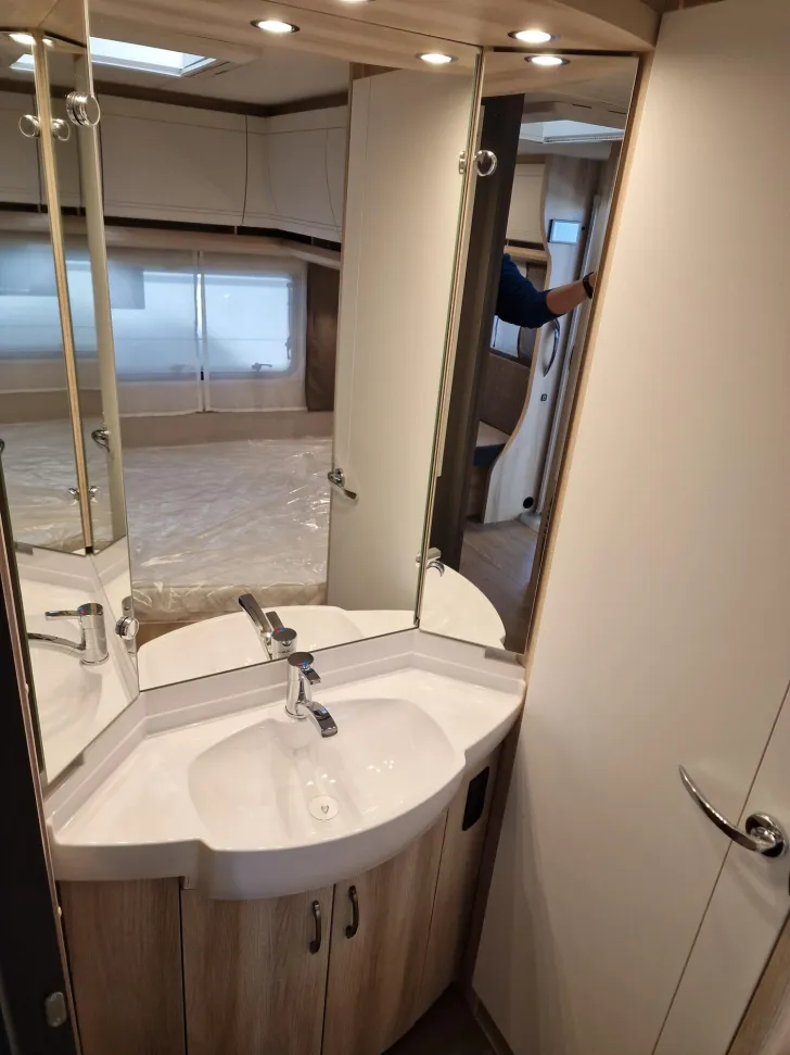 Fahrzeugbild Hobby De Luxe 460 UFe - Sondermodell IC-Line #10