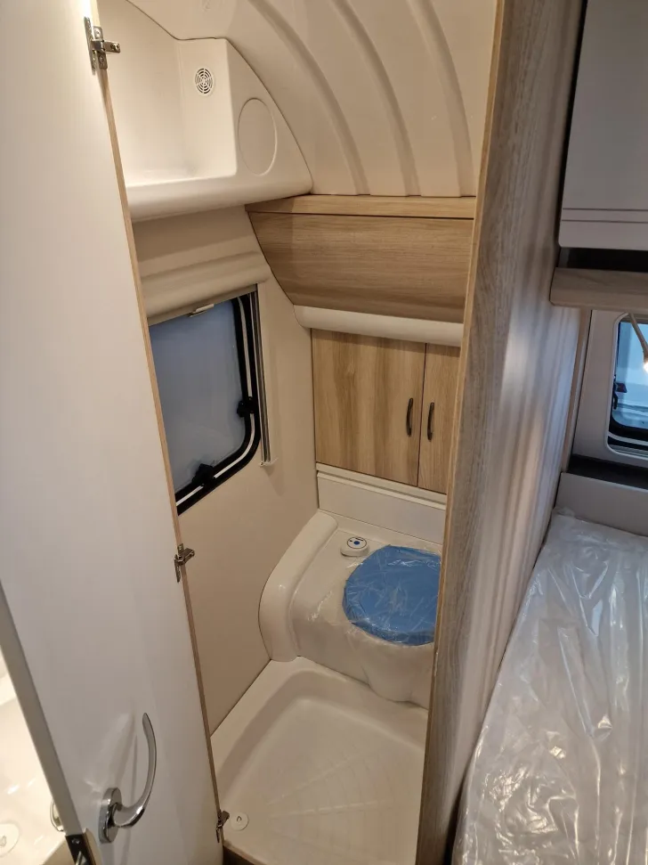 Fahrzeugbild Hobby De Luxe 460 UFe - Sondermodell IC-Line #11