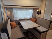 Fahrzeugbild Hobby De Luxe 540 KMFe - IC Line #3