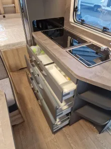 Fahrzeugbild Hobby De Luxe 540 KMFe - IC Line #9