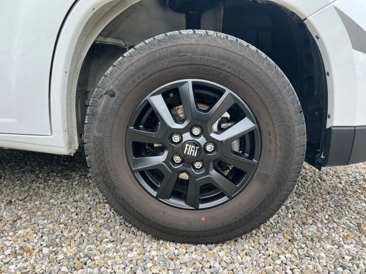 Fahrzeugbild Sunlight FIAT ADVENTURE ED. T67S #4