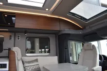 Fahrzeugbild Hymer B-Klasse MC T 680 Mercedes, Automatik, Raumbad #5