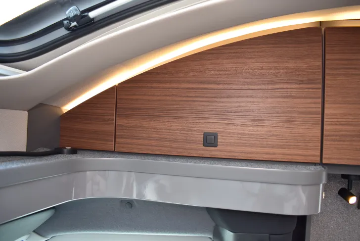 Fahrzeugbild Hymer B-Klasse MC T 680 Mercedes, Automatik, Raumbad #13