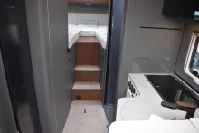 Fahrzeugbild Hymer B-Klasse MC T 680 Mercedes, Automatik, Raumbad #14