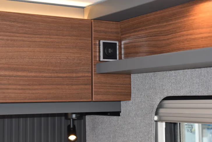 Fahrzeugbild Hymer B-Klasse MC T 680 Mercedes, Automatik, Raumbad #29