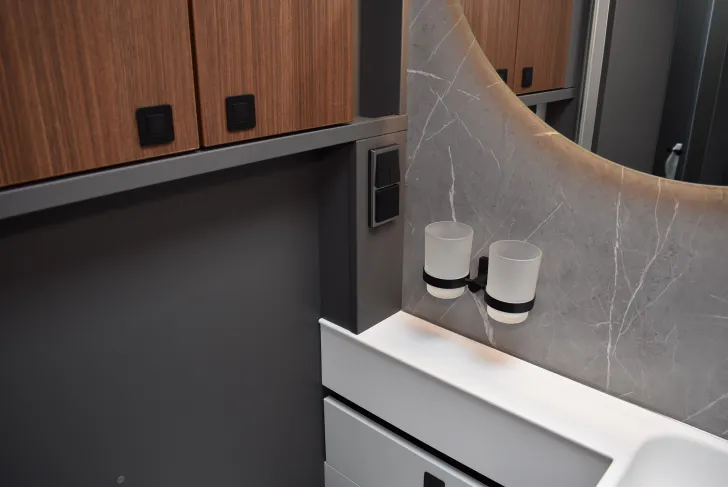 Fahrzeugbild Hymer B-Klasse MC T 680 Mercedes, Automatik, Raumbad #38