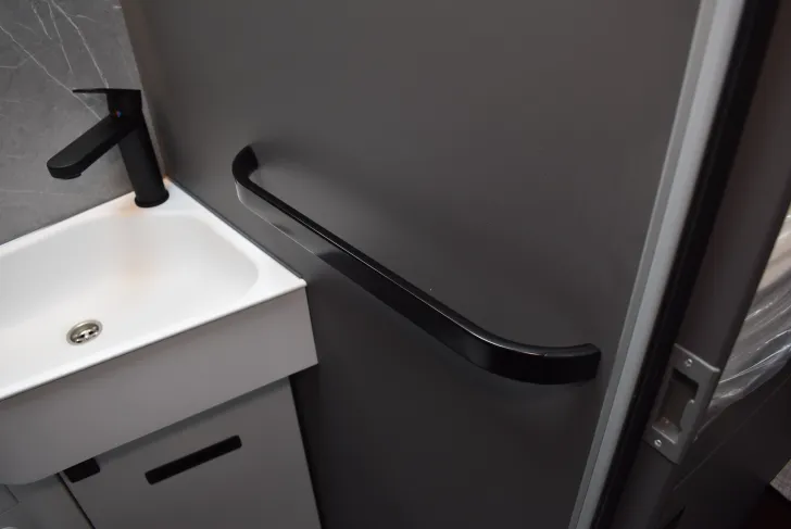 Fahrzeugbild Hymer B-Klasse MC T 680 Mercedes, Automatik, Raumbad #40