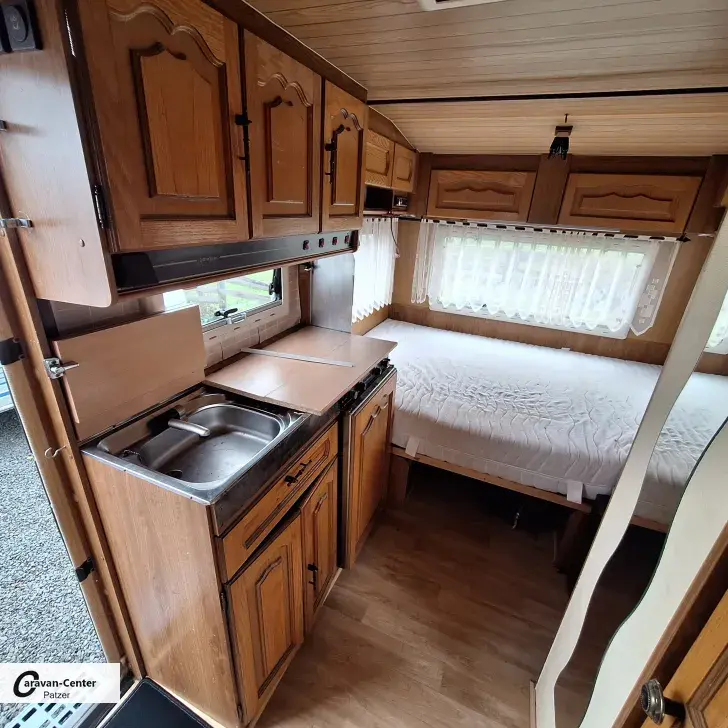 Fahrzeugbild Bürstner Lux 4602 #6